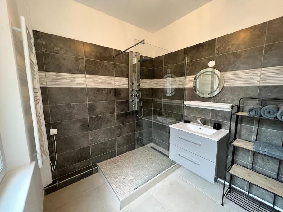 Appartement Diamant - 2 Pers - 세단 외부 사진